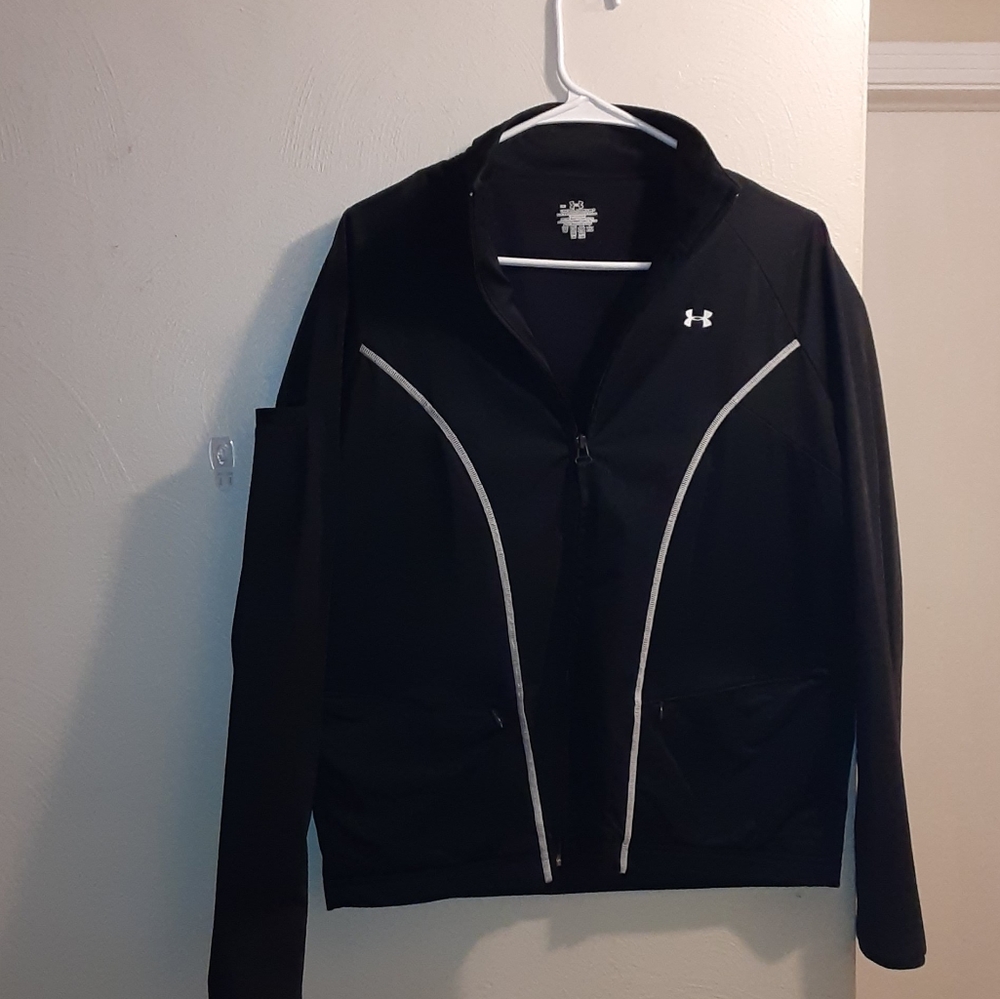 Womens UnderArmor Windbreaker
